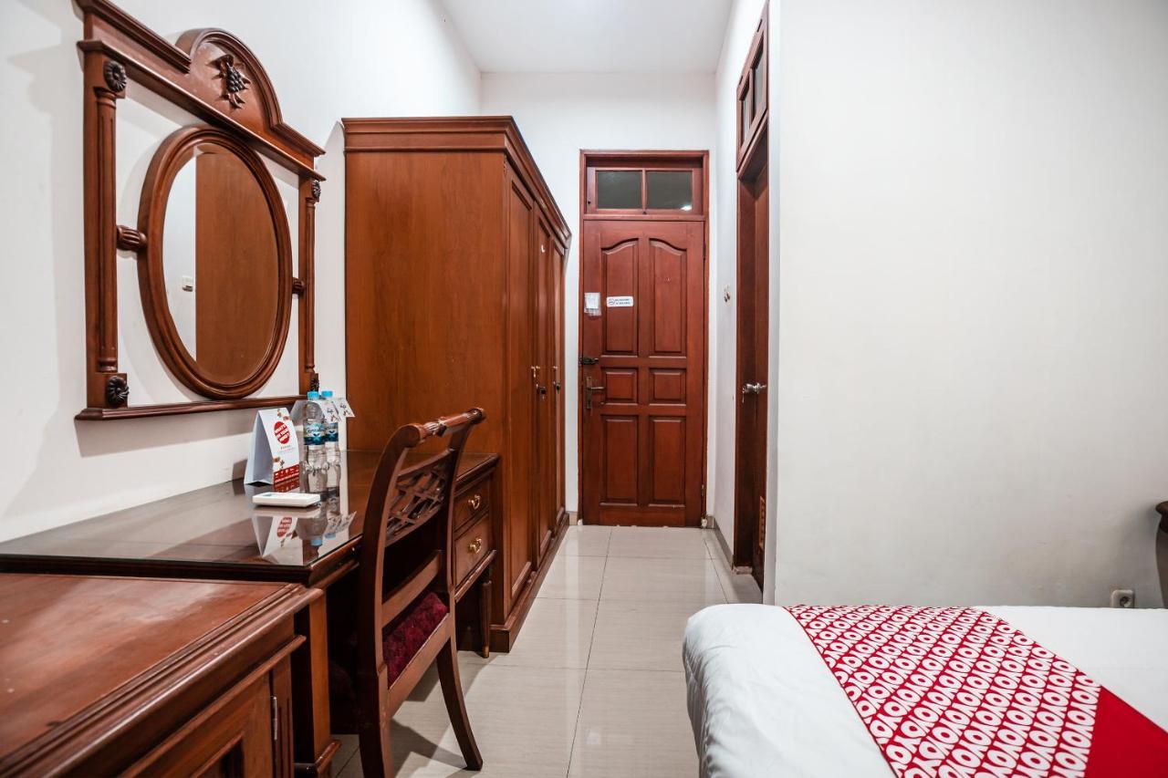 Oyo 1990 Kost Kuningan Executive Boading House Setiabudi Jakarta Exterior foto