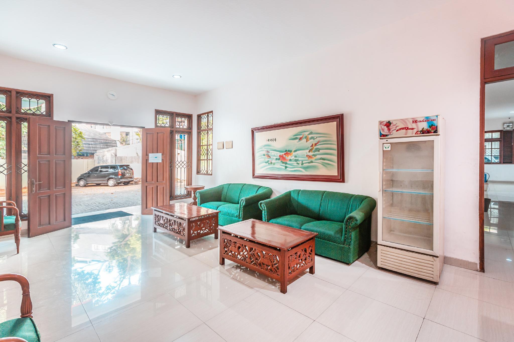 Oyo 1990 Kost Kuningan Executive Boading House Setiabudi Jakarta Exterior foto