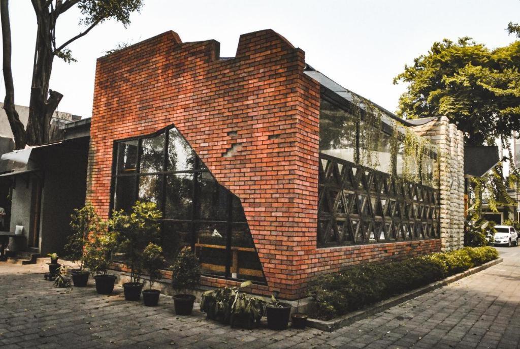 Oyo 1990 Kost Kuningan Executive Boading House Setiabudi Jakarta Exterior foto